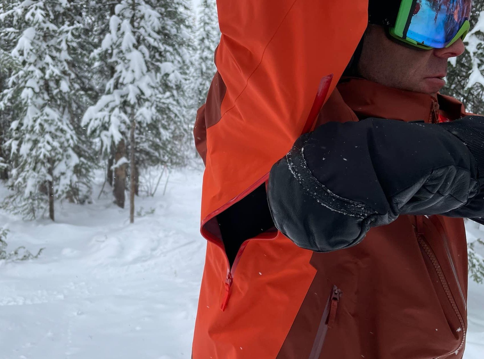 Arc'teryx Rush vs Sabre 2026: How to choose the right ski jacket